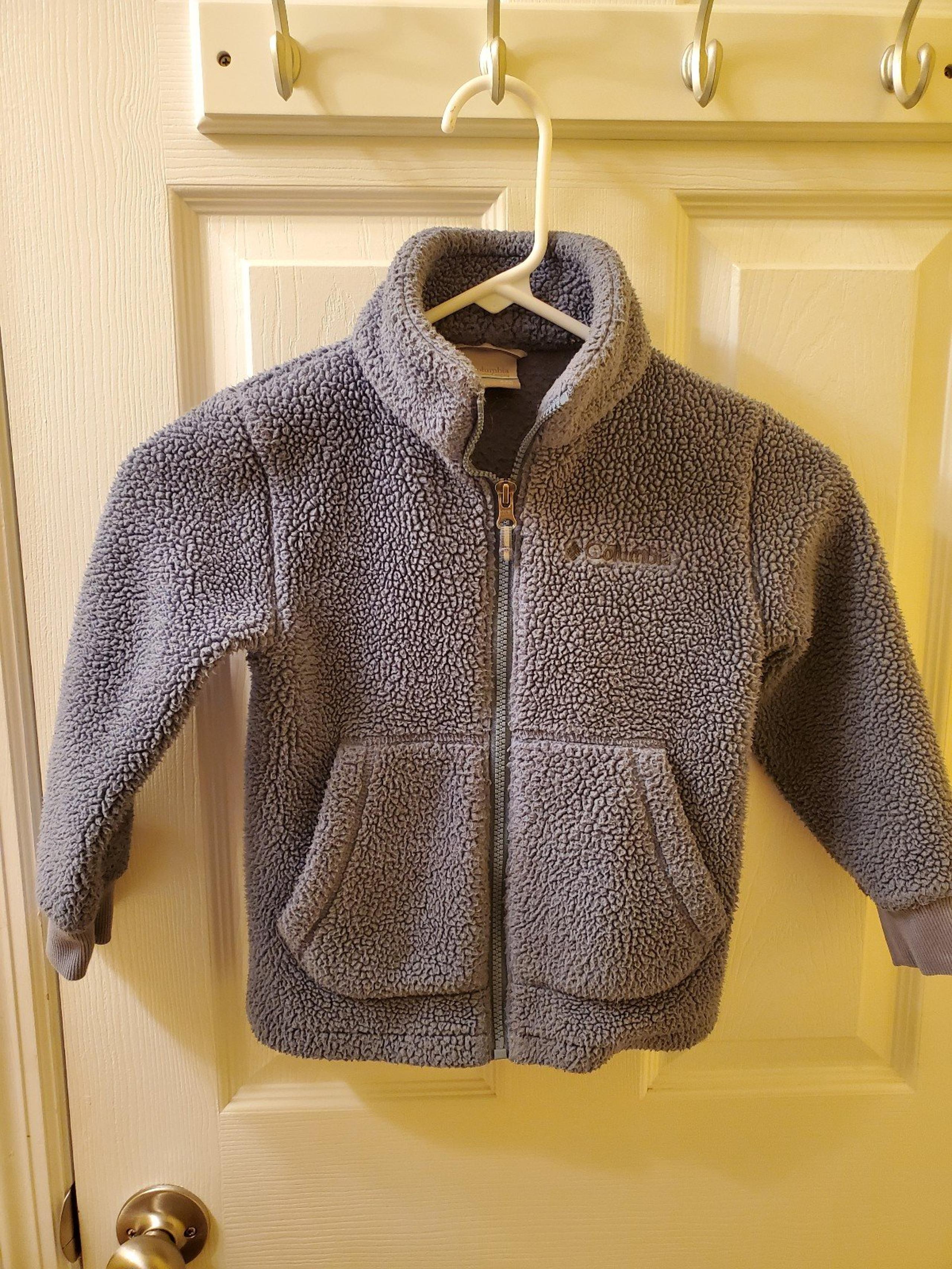 Girls size 4/5 xxs blue Columbia jacket