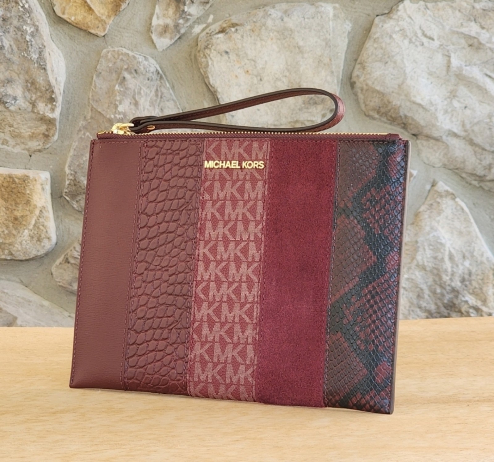 michael kors xl wristlet
