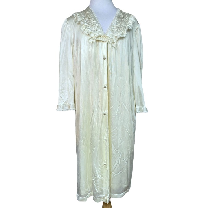 Vanity Fair Vintage Ivory Satin Nightgown & Robe Set Sz L Quilted Ruffle Details