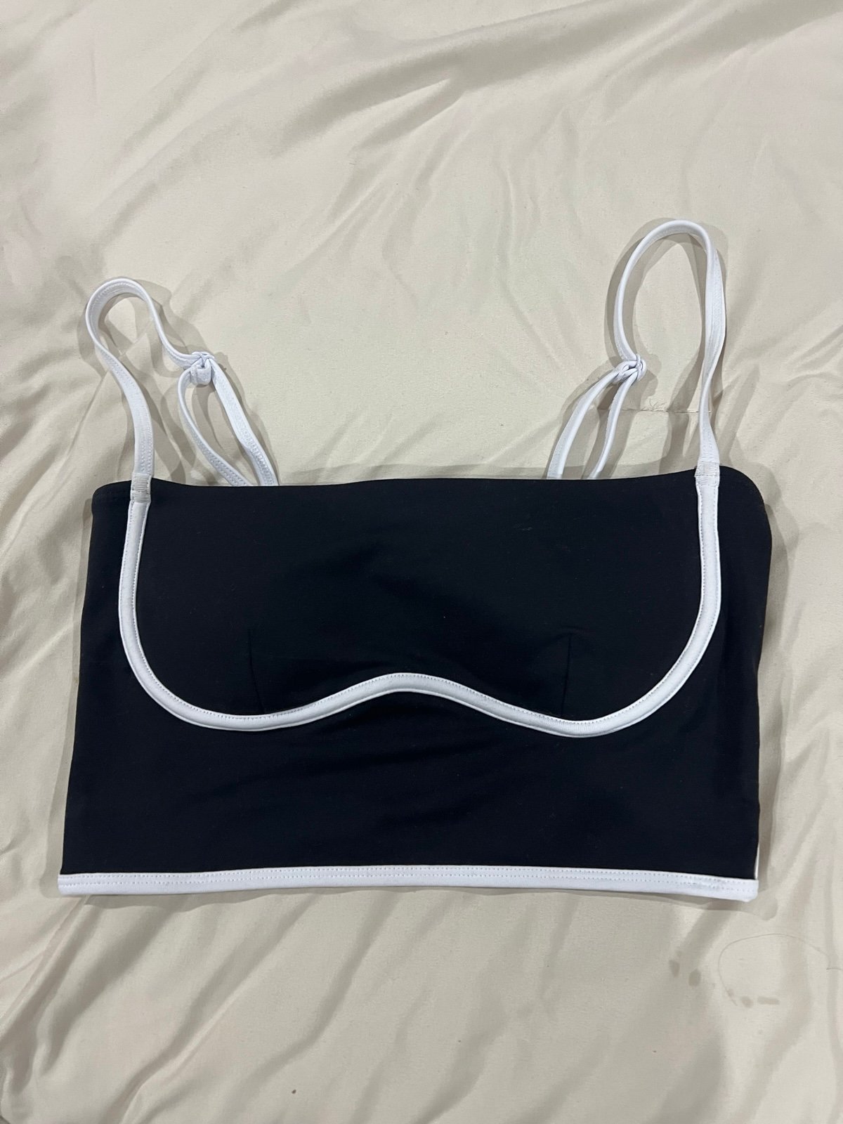 Alo airbrush streamlined bra tank