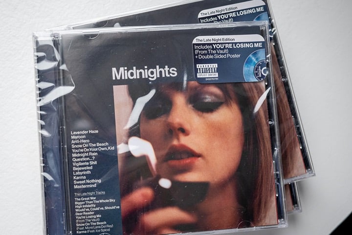 Taylor Swift Midnights CD - Late Night Edition