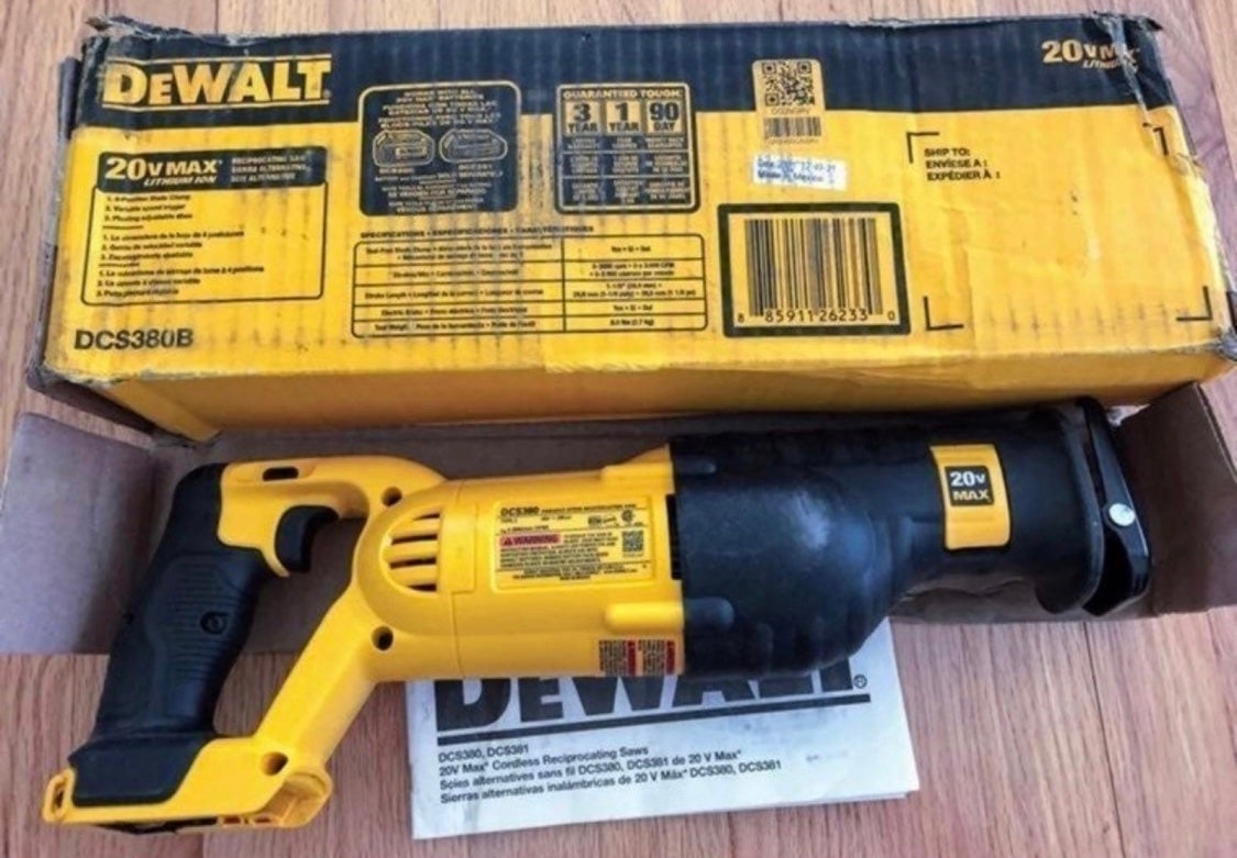 DeWALT 20V MAX Compact Reciprocating Saw New