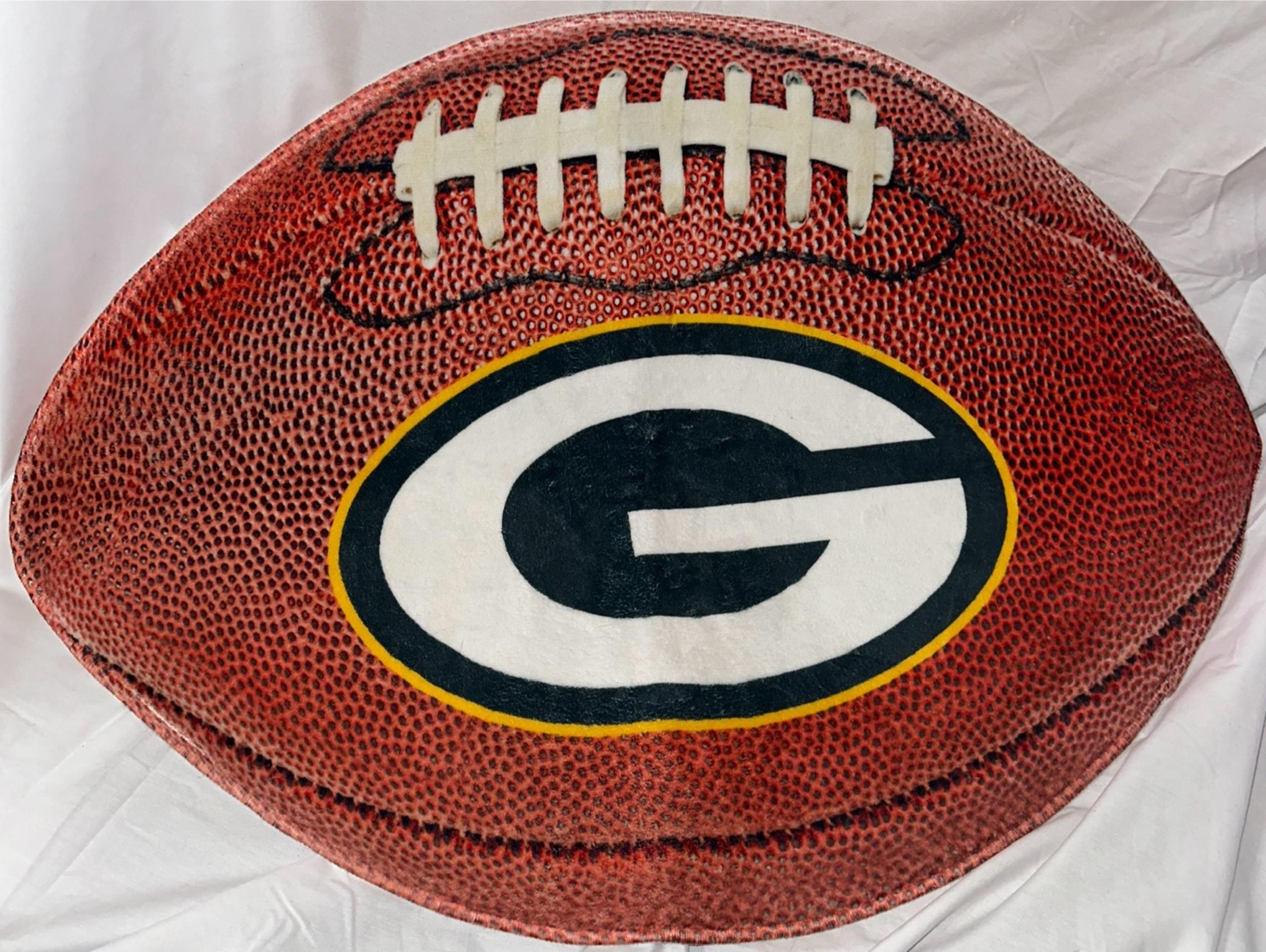 NWOT Green Bay Packers 22” x 29” NFL Football Rug
