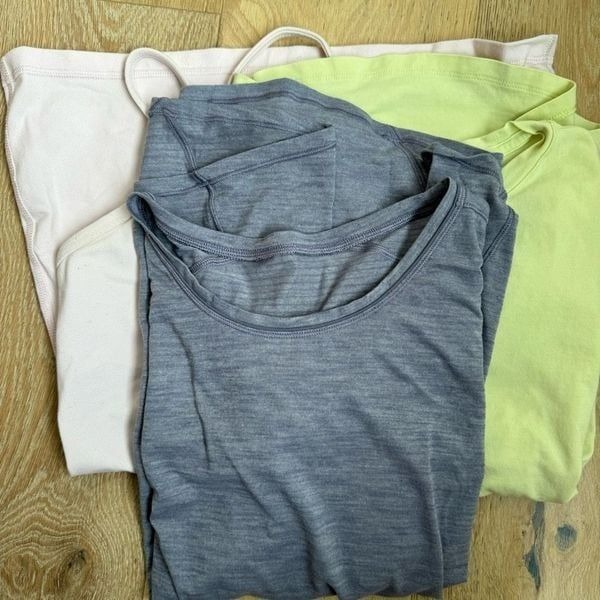 Bundle of Lululemon Tank Top T Shirt Yellow Pink Gray Power Size 4 / 6 Small