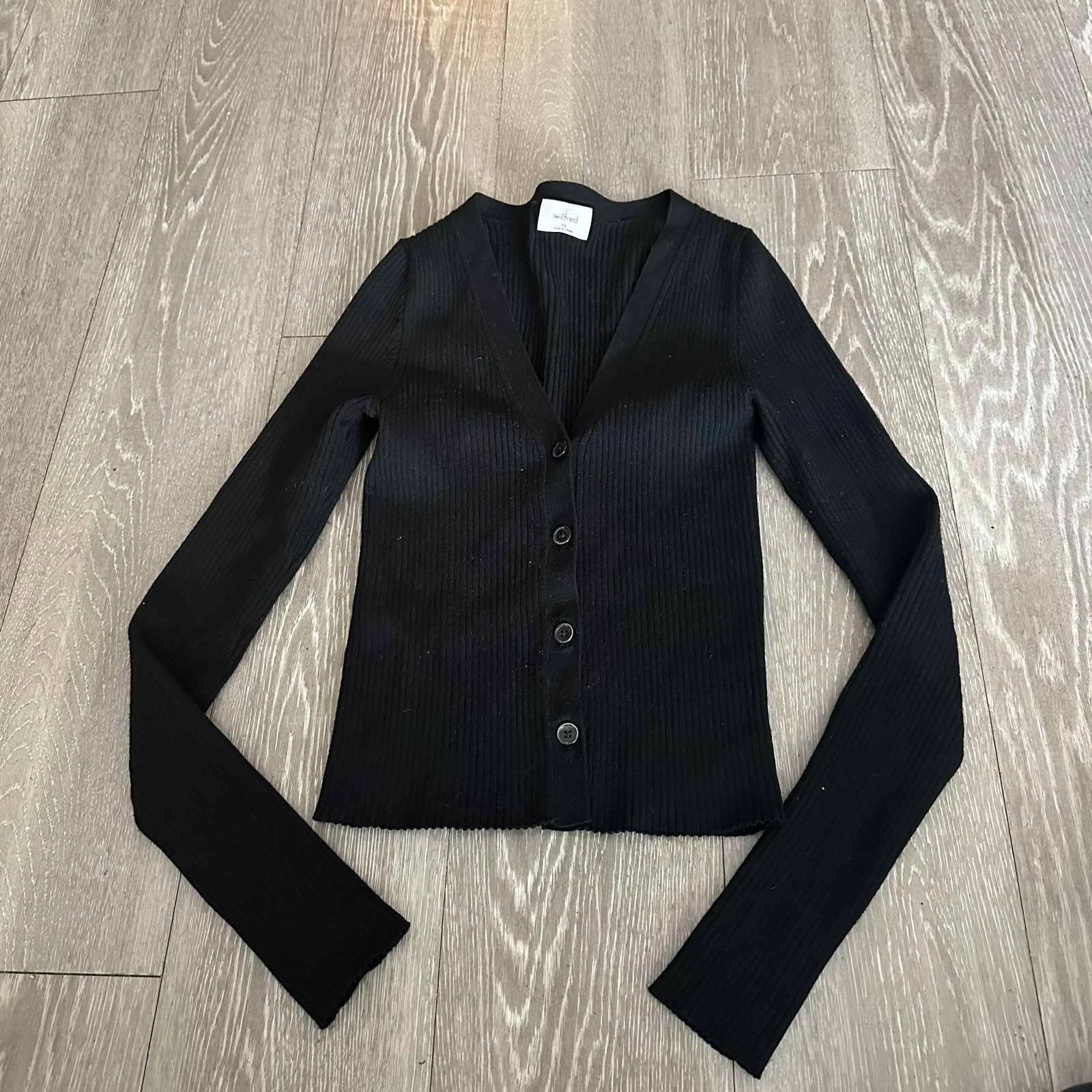 Aritzia wilfred black knit ribbed cardigan size xs