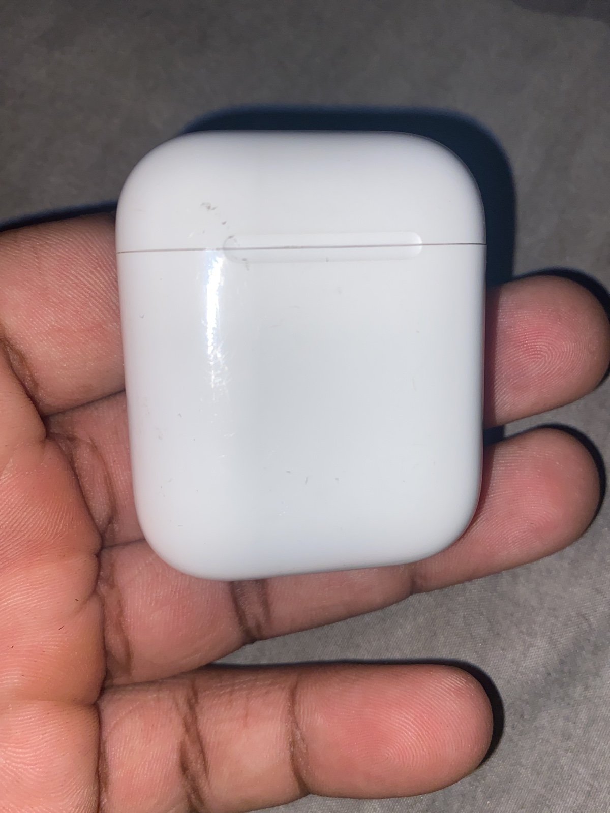 Apple AirPods 2nd Generation with Charging Case
