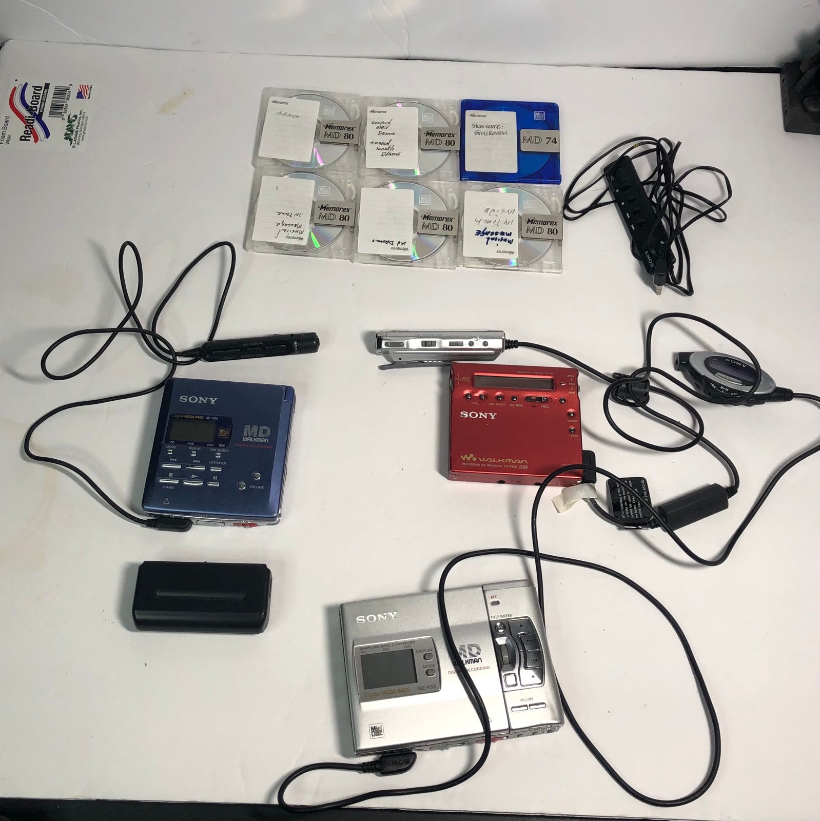 (3) SONY Walkmans bundle with extras LOT untested sold as is.
