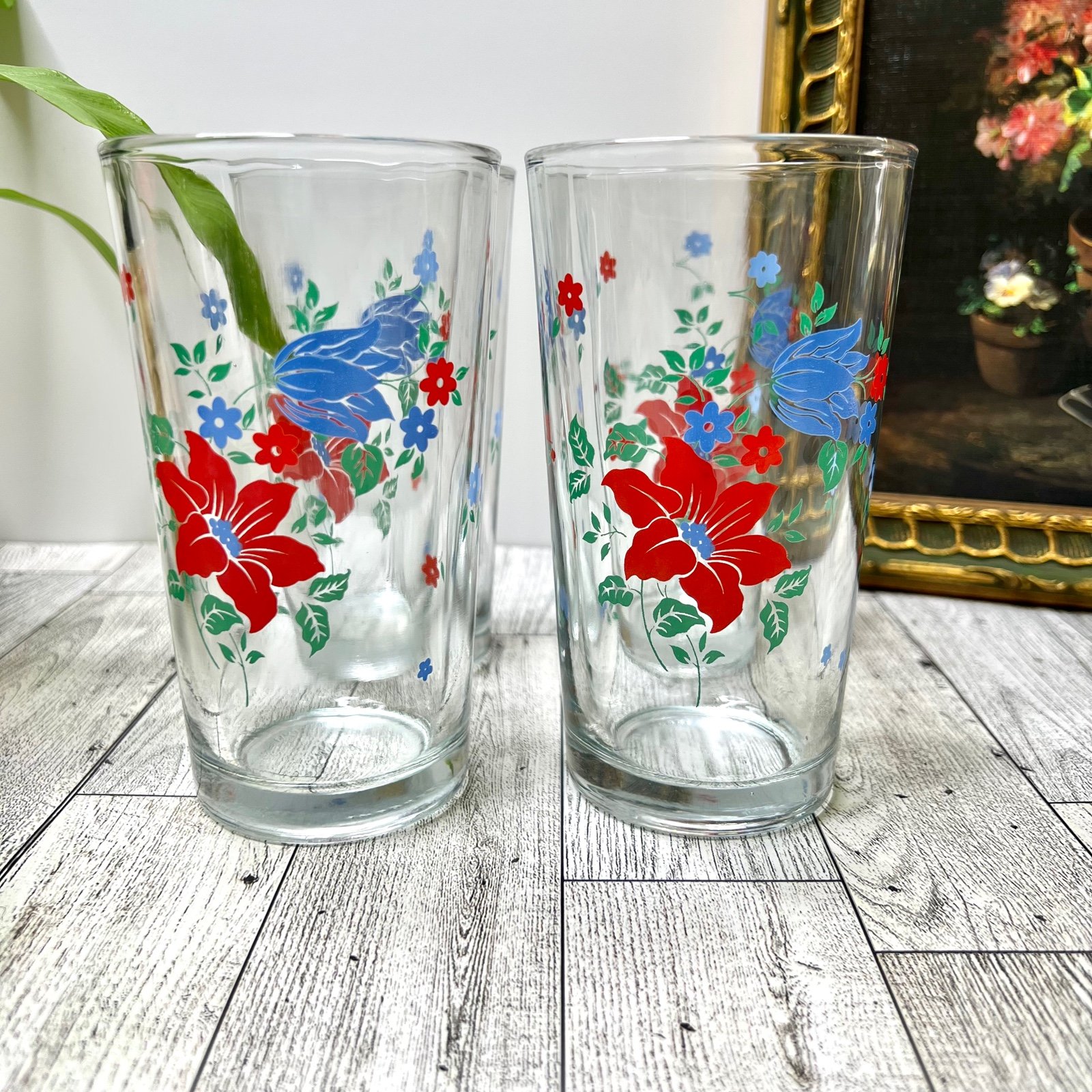 Vintage Botanist Drinking Glass Set, Luxurious Floral Embossed Decorat — Red  Co. Goods