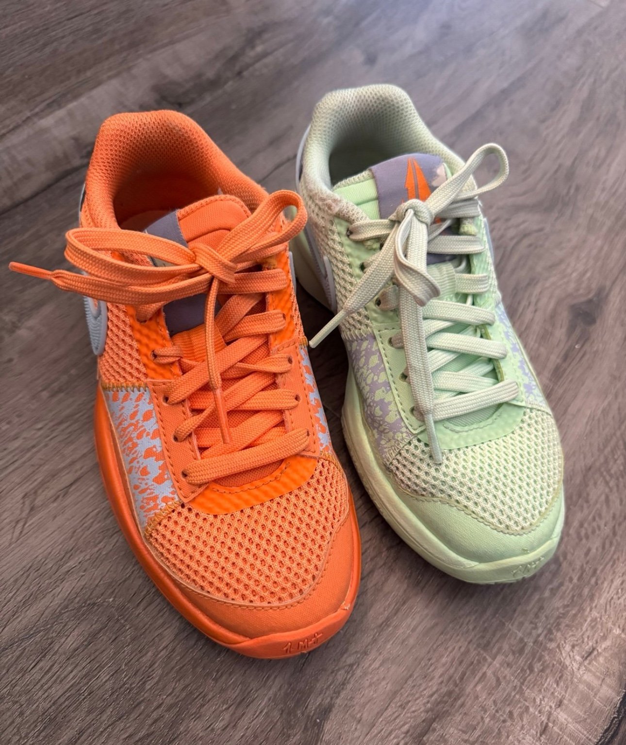 Nike Ja 1 mismatched size 1 youth