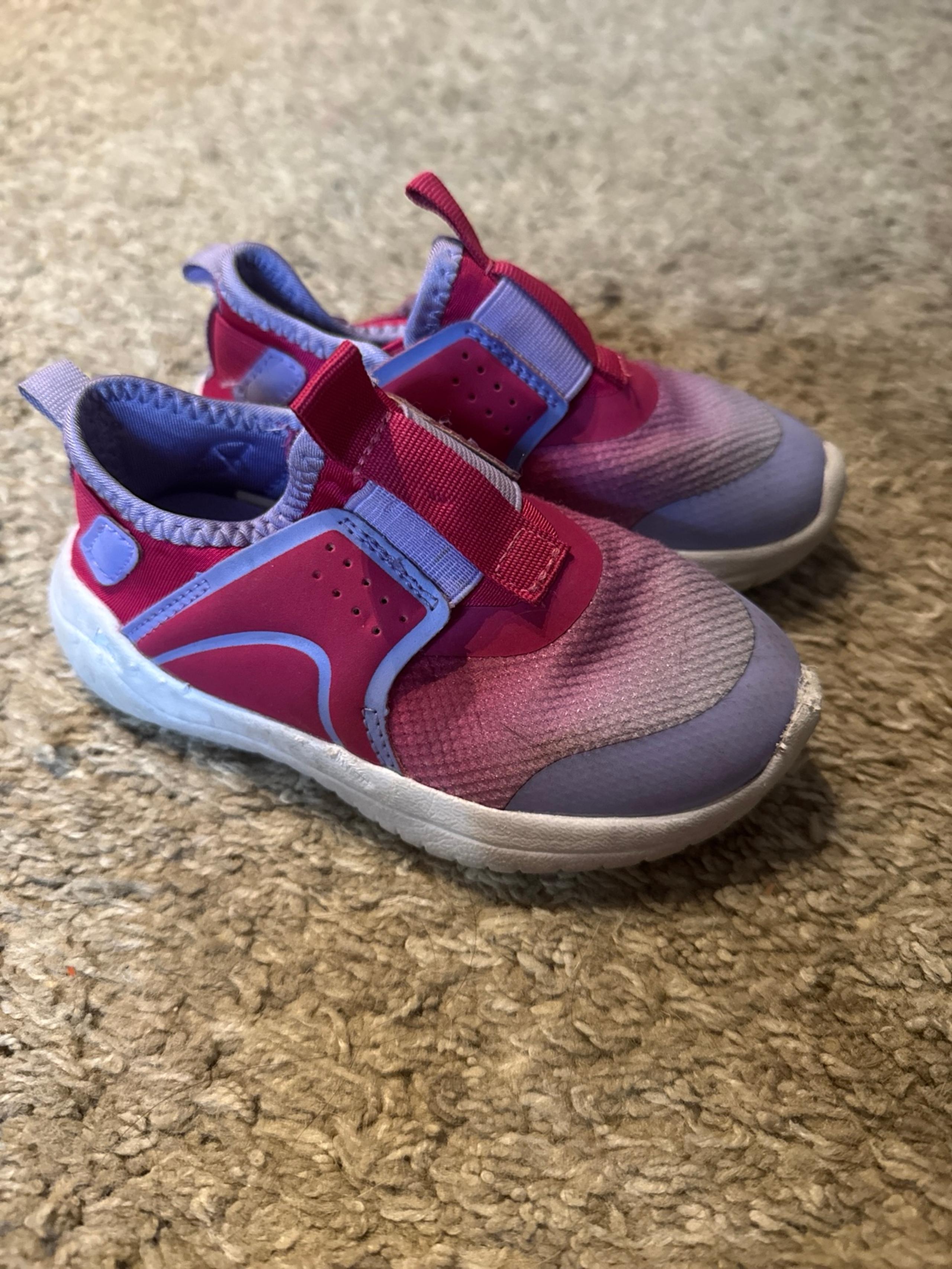 Little pink girls shoes