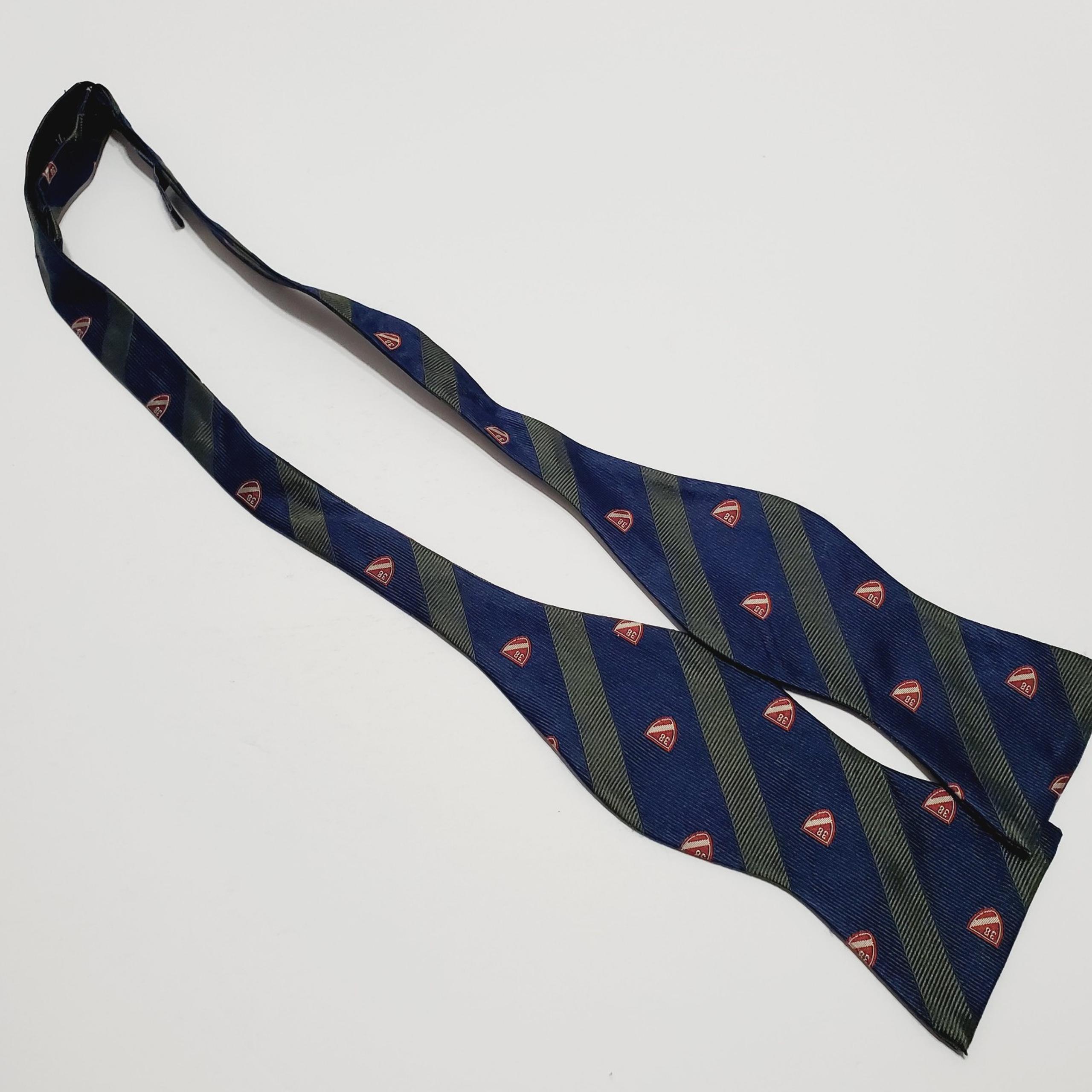 Cremieux Bowtie 
Blue & Green Stripe Pattern  
Silk Bow Tie 
Adjustable