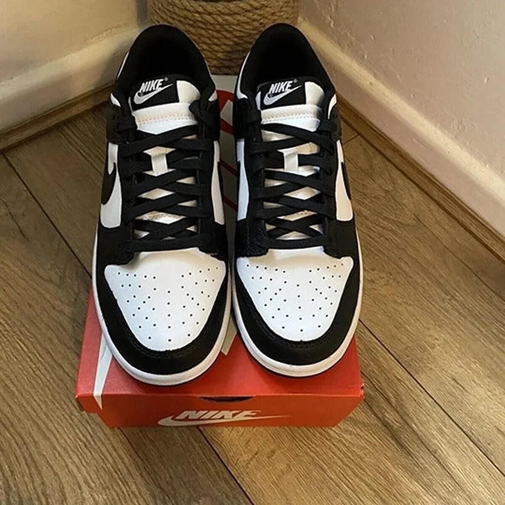 Nike Dunk Low Panda-size 8.5