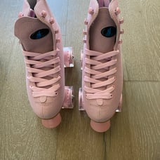Foxy Skates pink roller skates
