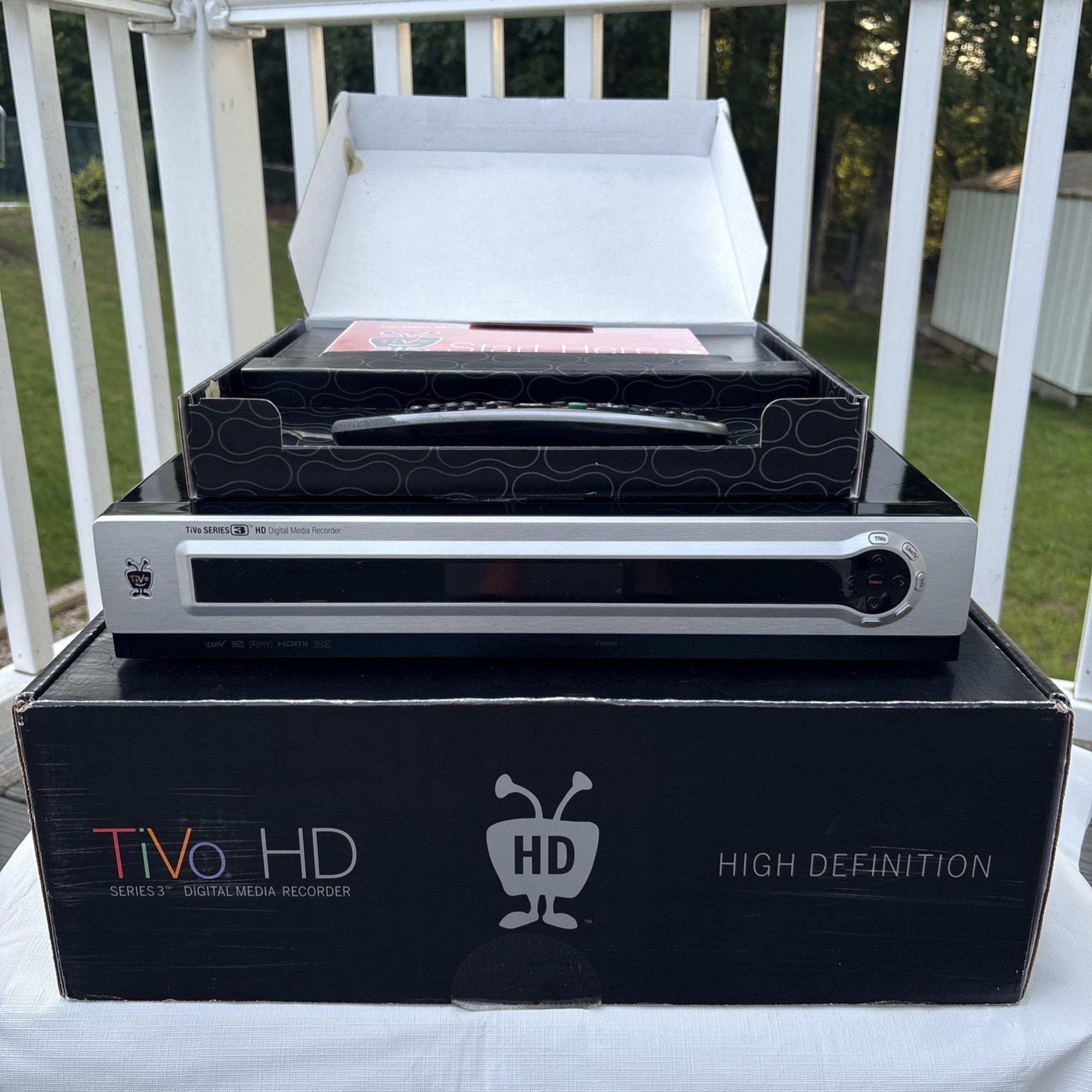 TiVo TCD648250B Series3 HD Digital Media Recorder Preowned READ