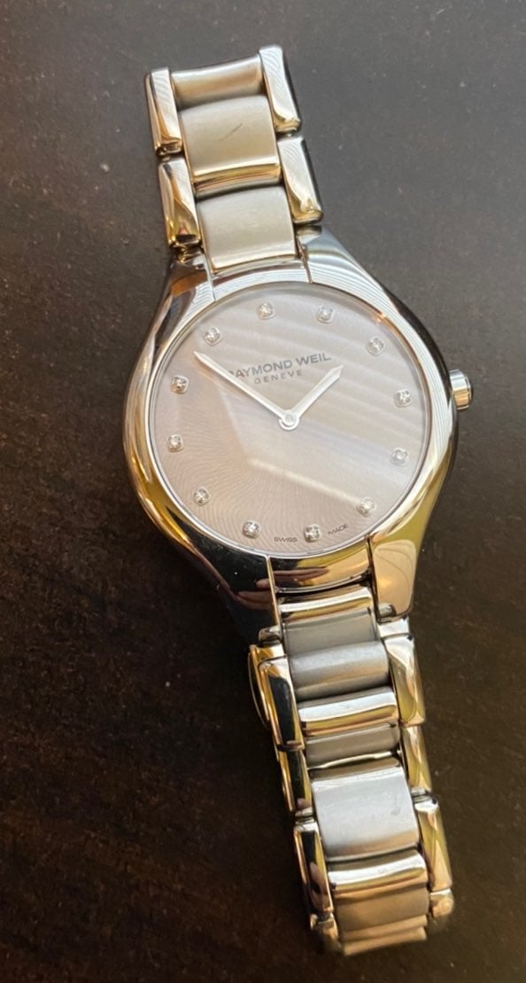 Raymond weil with diamond face NWT