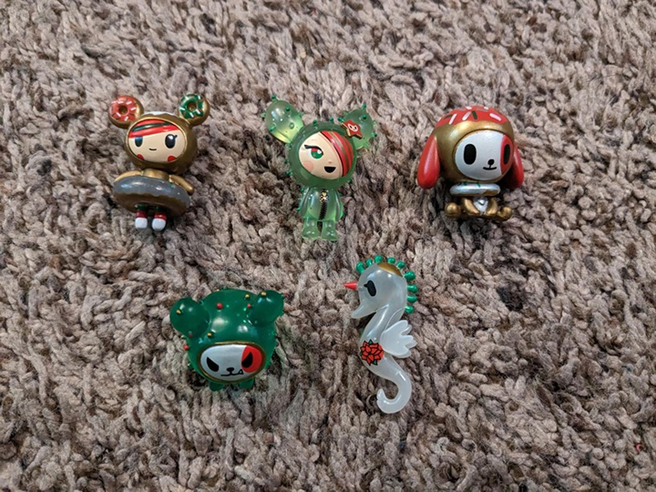 FREE SHIP Tokidoki Advent Calendar Lot of 5 Mini Figures - Sandy Donutella MORE