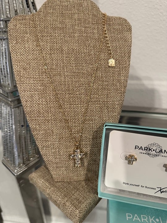 NIB Park Lane Truth earrings, Glory necklace