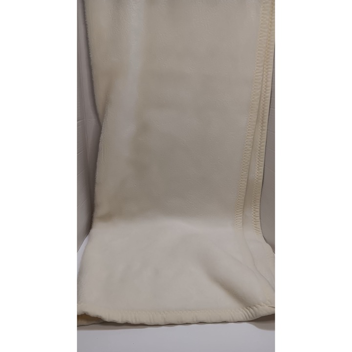 Eskimo of Switzerland Cream Dolan Polyacrylic Soft 38x60 Warm Cozy Throw Blanket