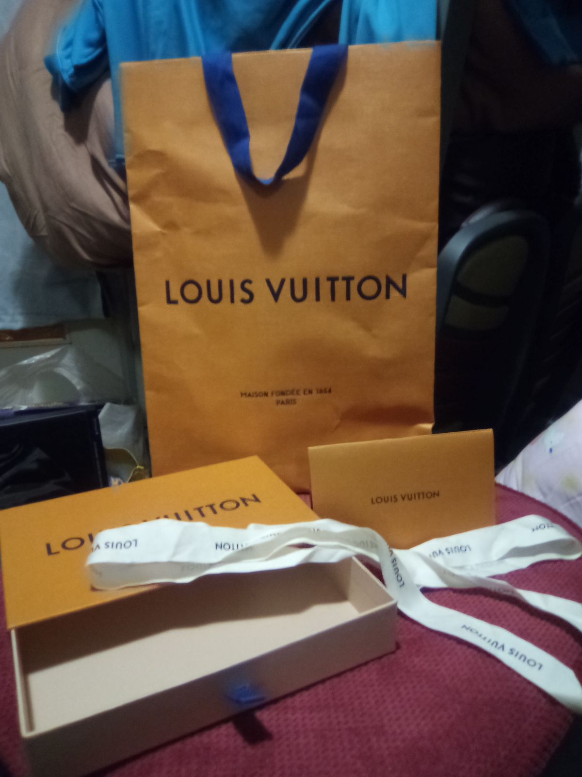 Luis Vuitton box & bag