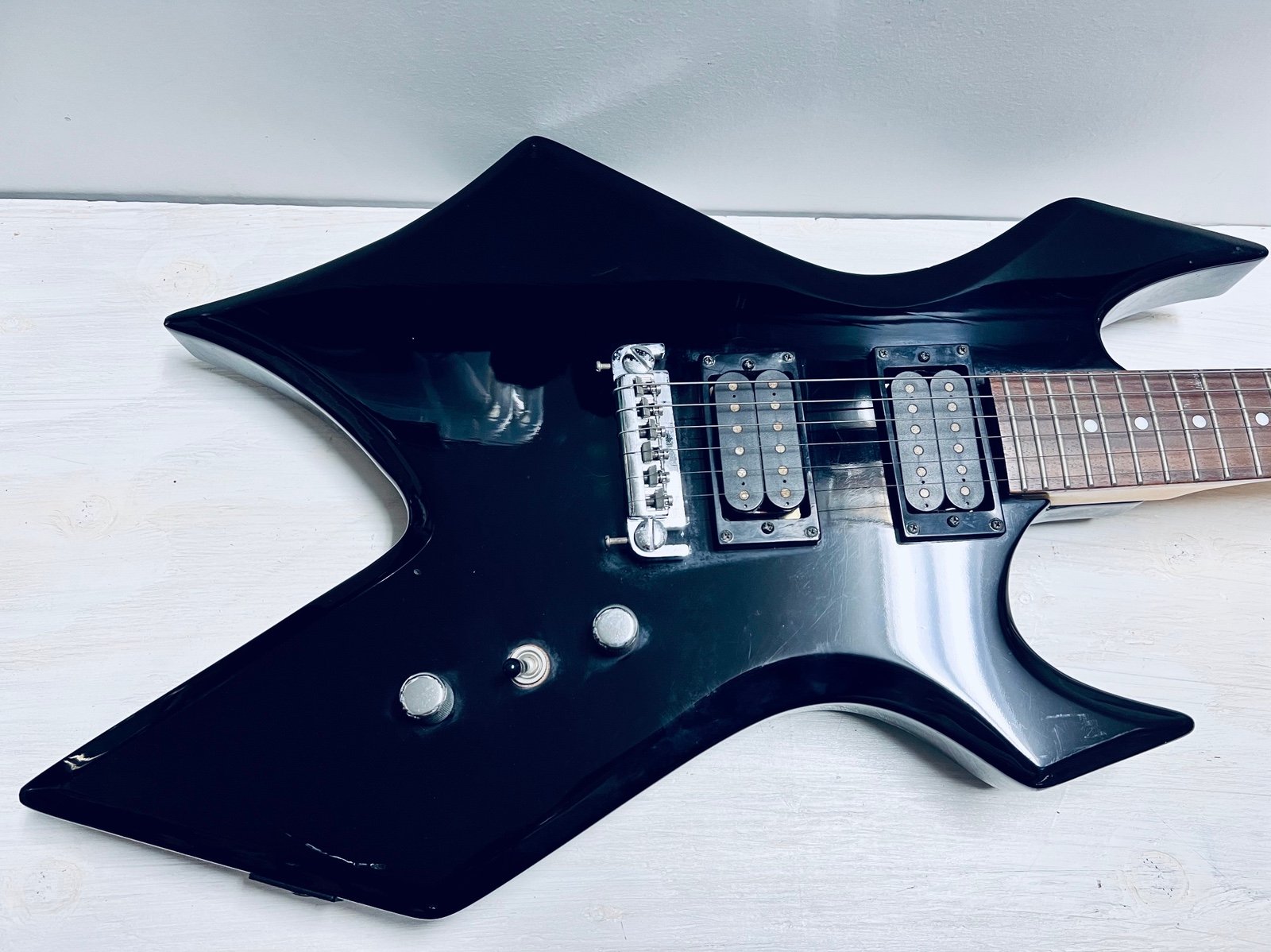 B.C. Rich Bronze Series