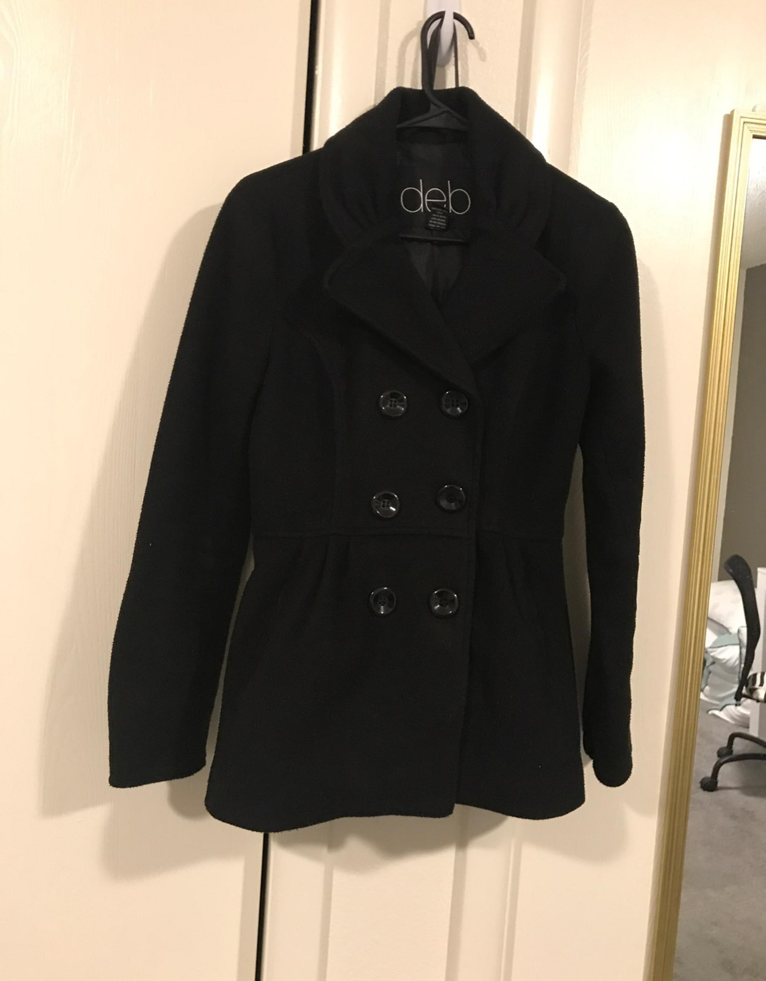 Adorable black peacoat!