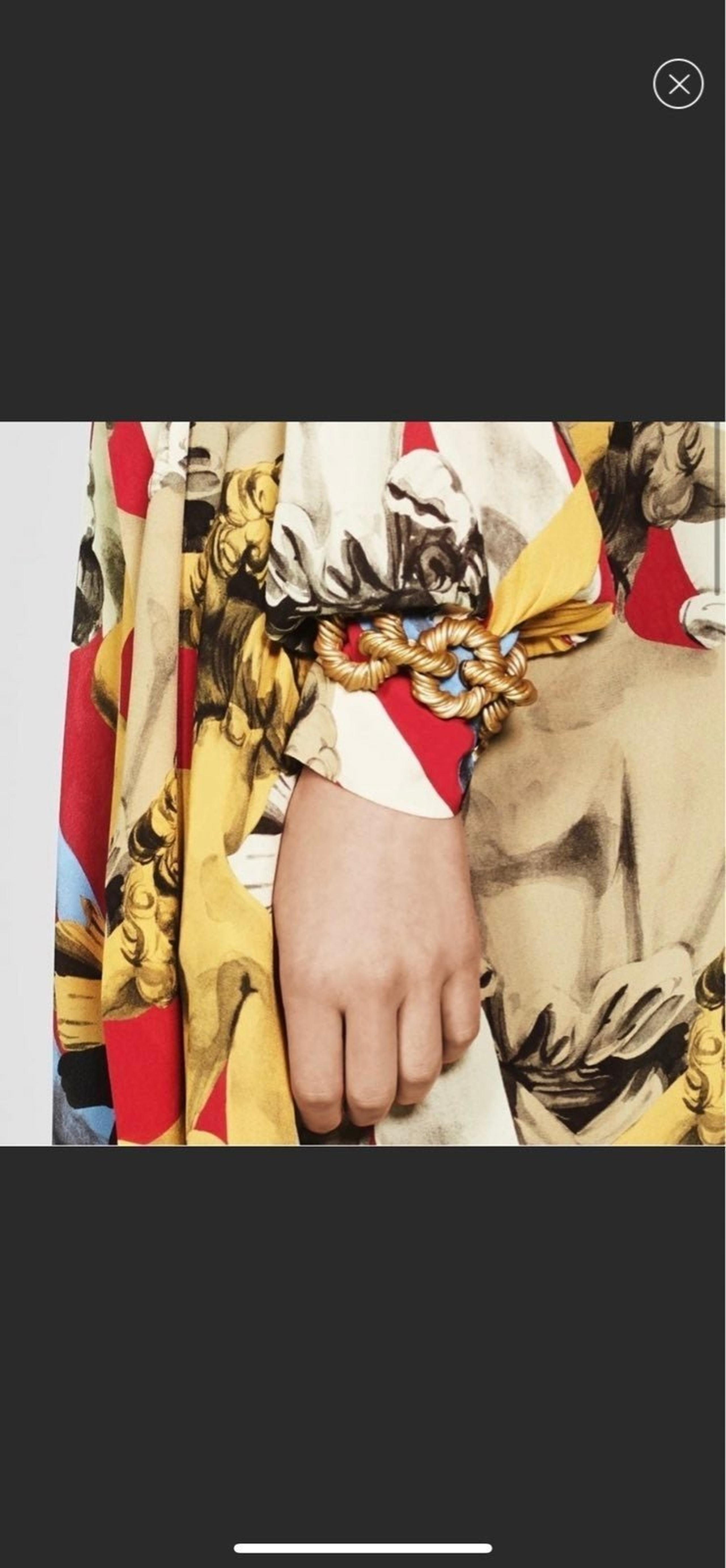 Zara link twist Chain Limited edition Br