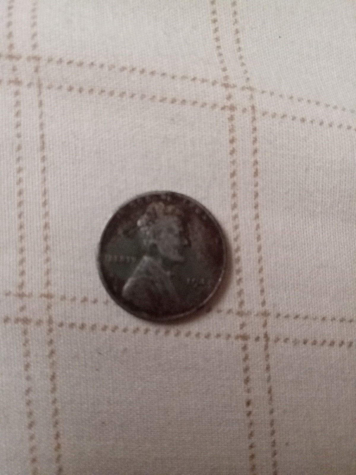1943 Steel Wheat Penny magnetic 1943 no patton very rare coin