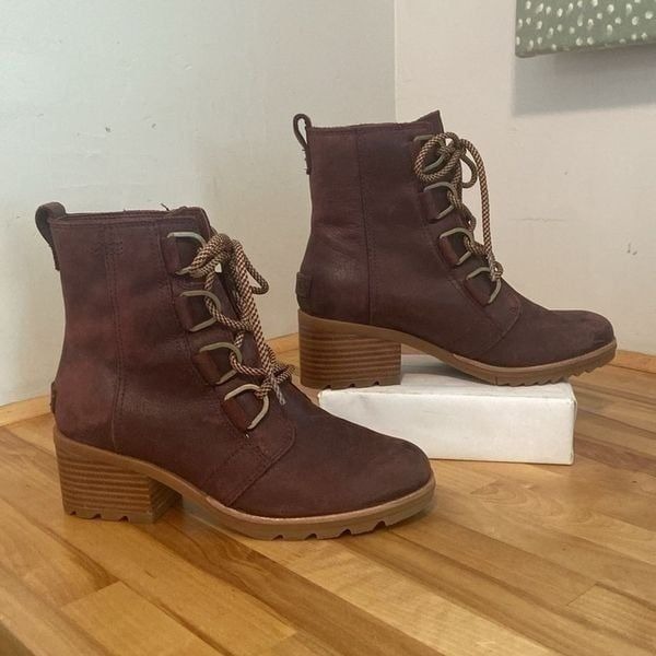 Sorel Redwood Brown Cate Lace Up Waterproof Heeled Bootie Size 6 1/2