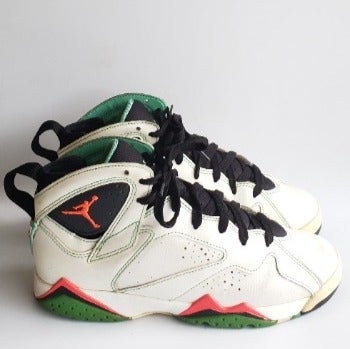 NIKE Air Jordan 7 Retro Basketball Sneaker Shoe Boys