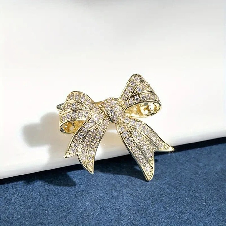 Luxurious Bowknot Brooch Pin Stunning Elegant Accessory