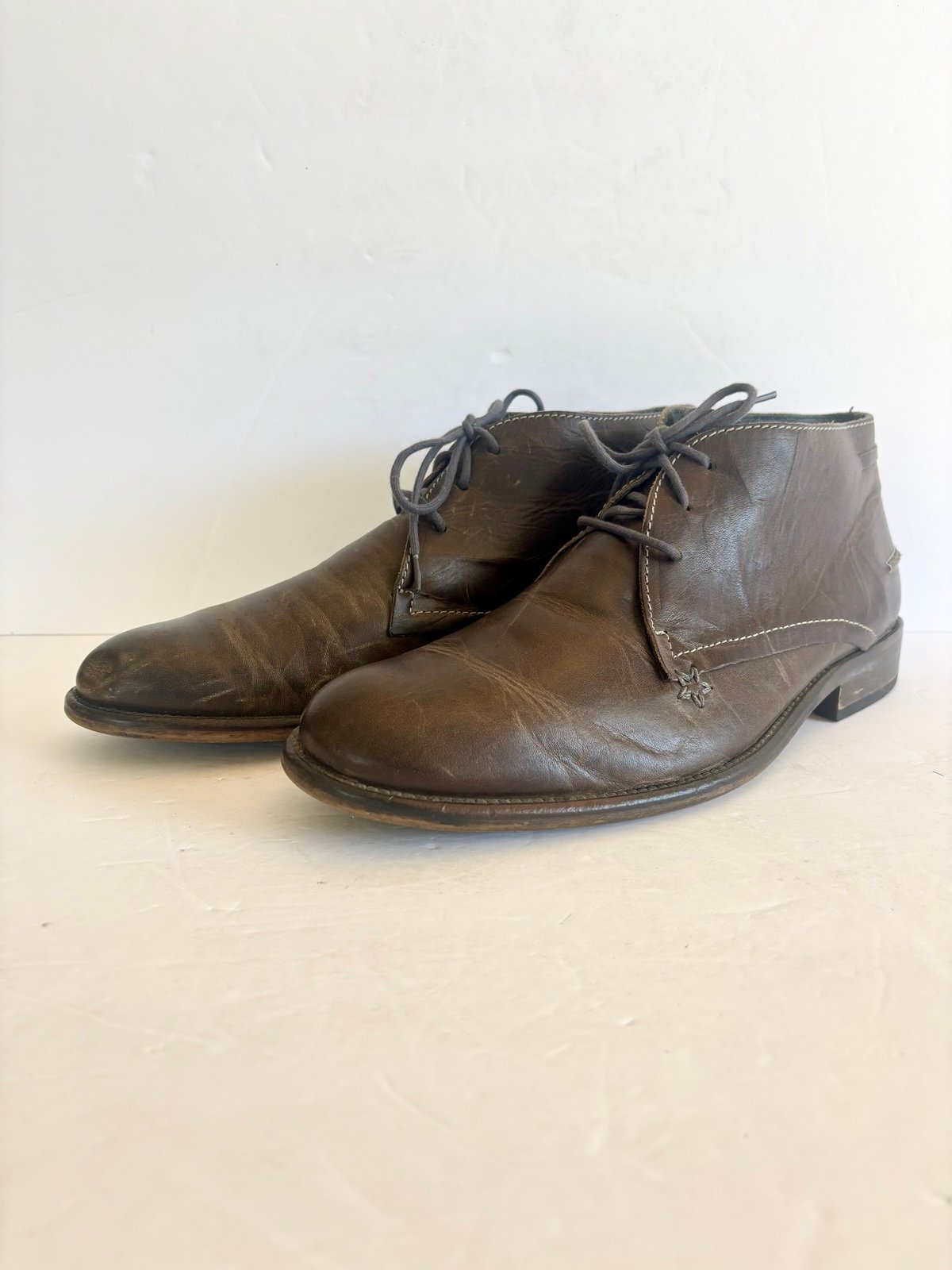 ALDO men’s brown leather chukka boots | Size 9 Men