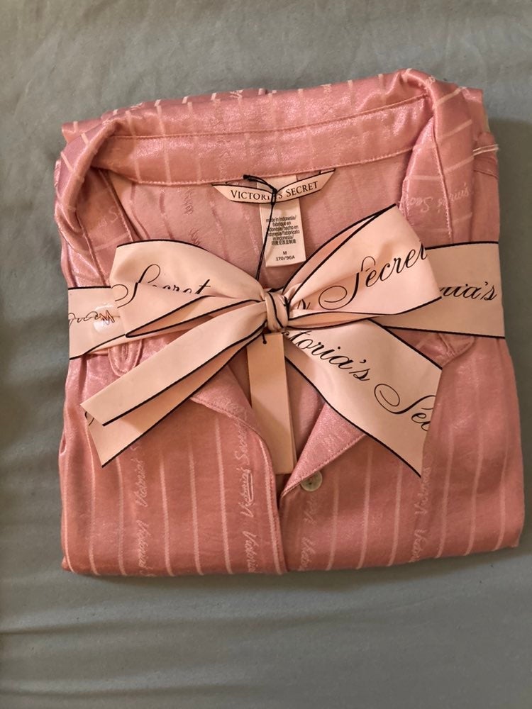 victorias secret pajamas