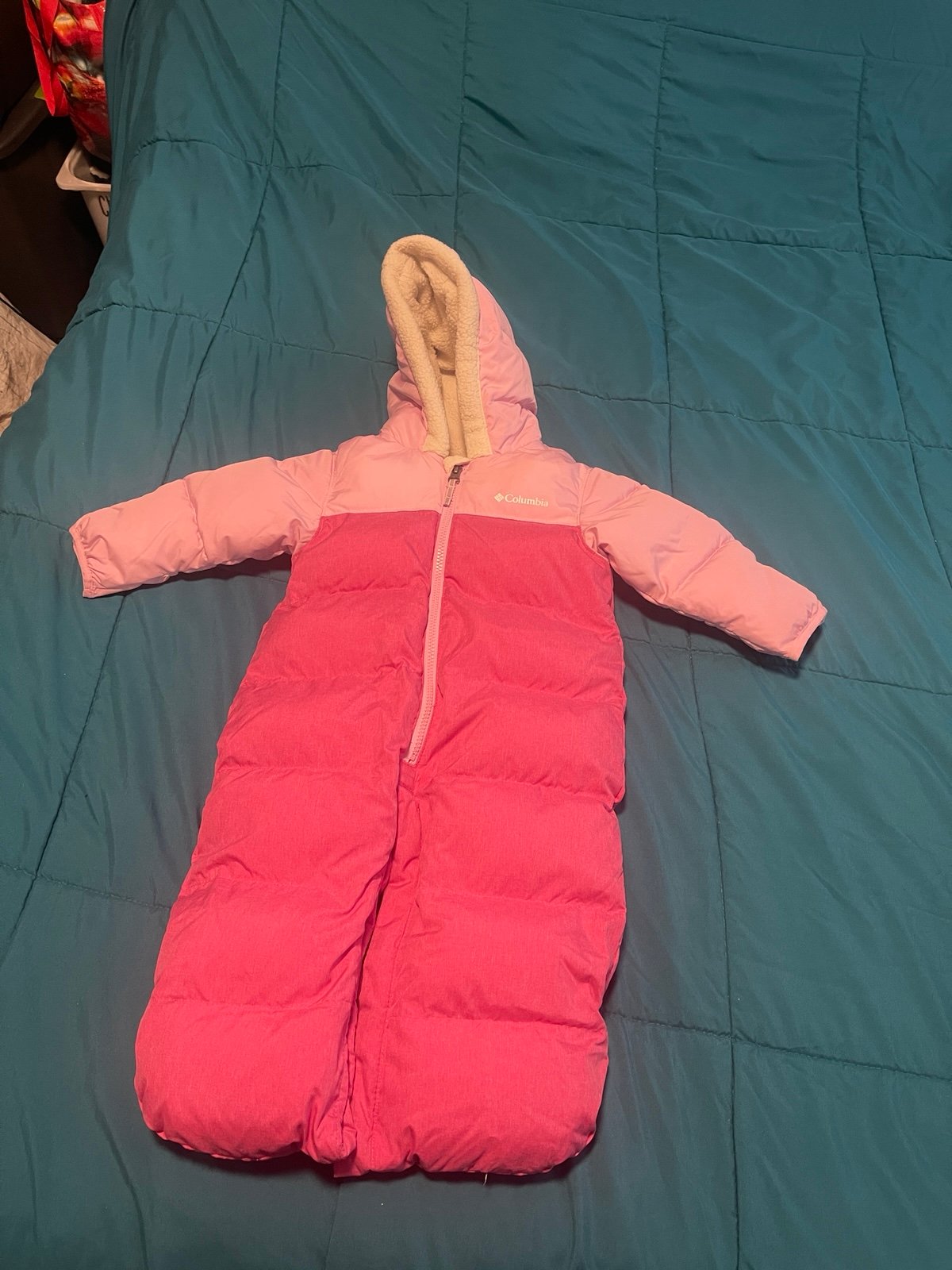 Baby Columbia snowsuit 12-18 months