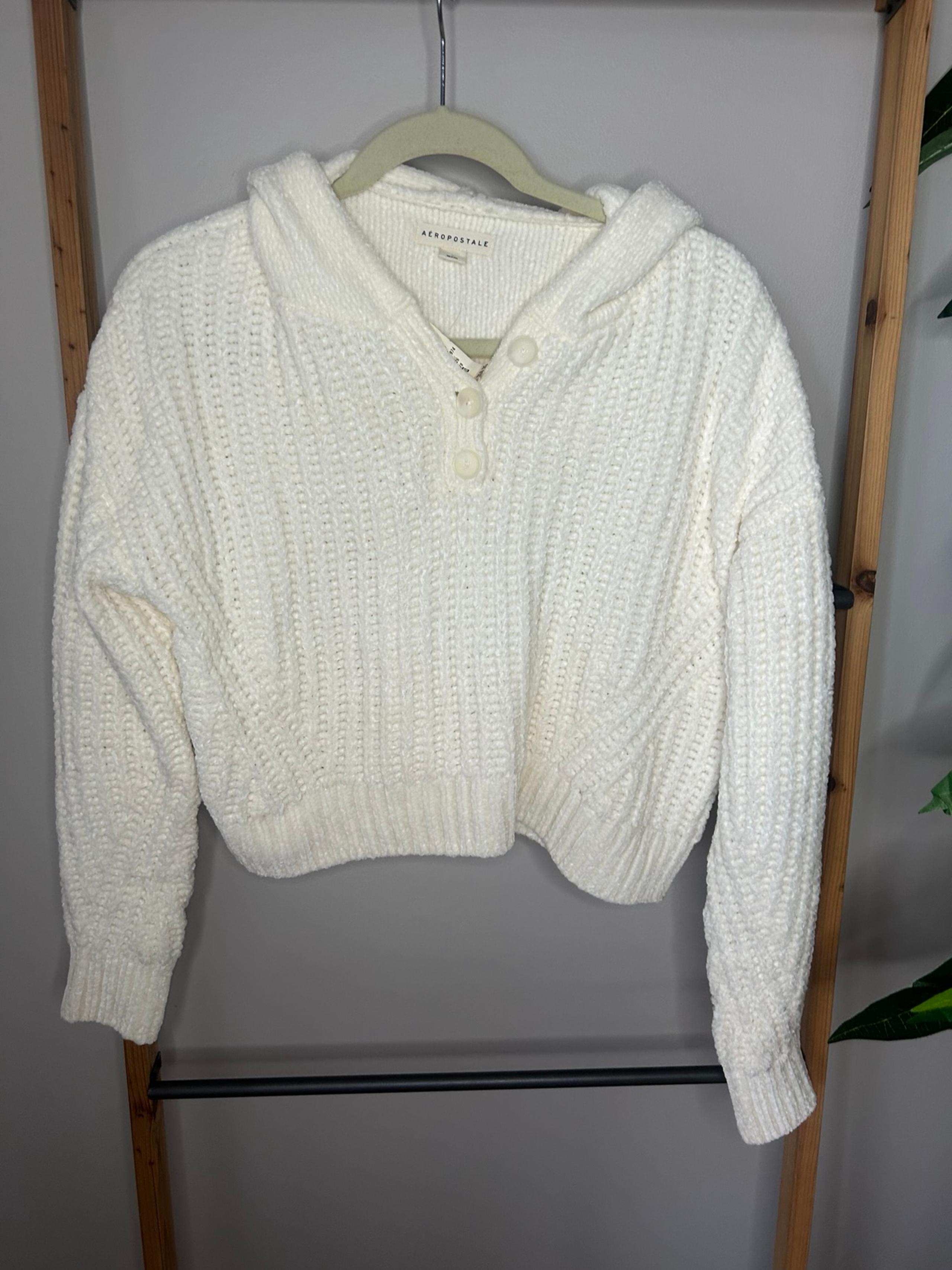 NWT Aeropostale very soft hooded sweater sz small