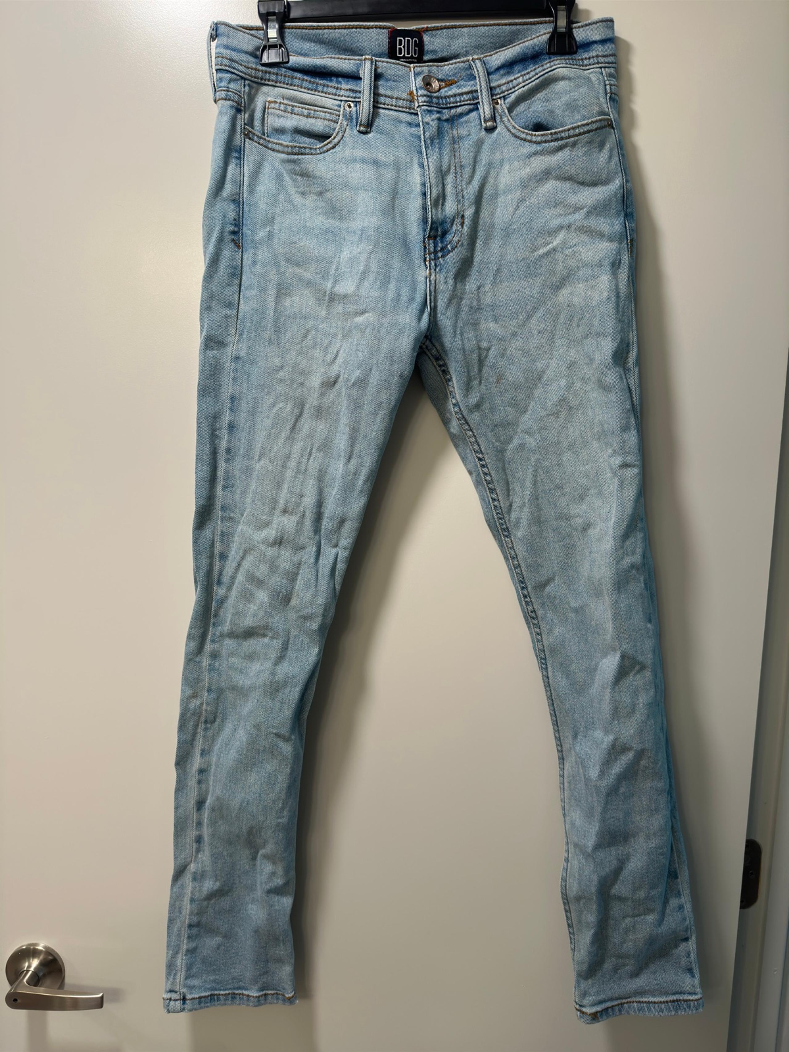 Men’s BDG Urban Outfitters Light Wash Blue Skinny Jeans
