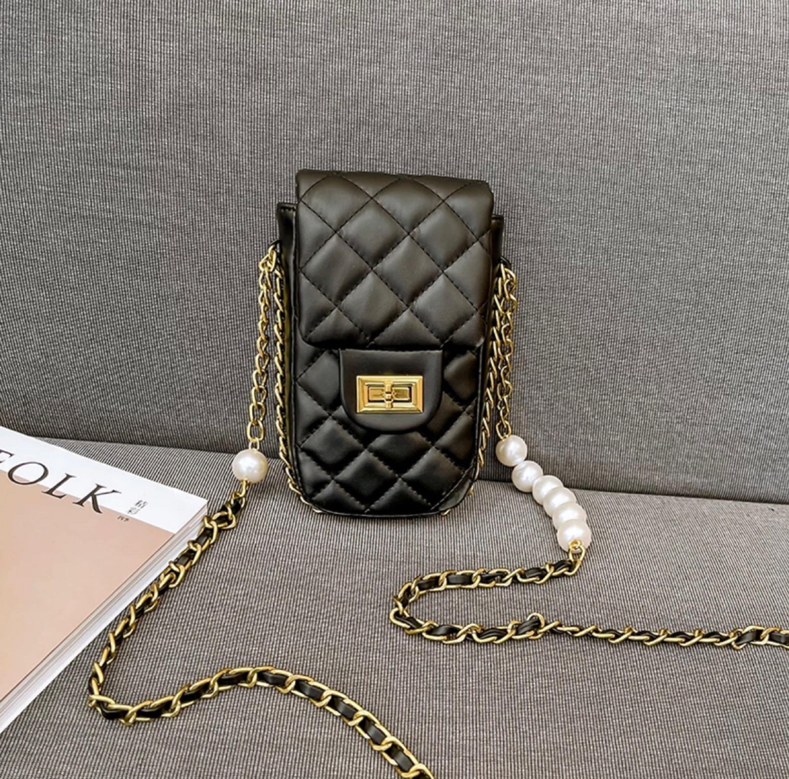 Genuine Leather Embroidery Pearl Chain Shoulder Crossbody Bag Cellphone Case