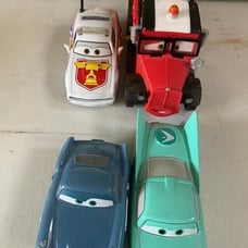 4ct 1/55th Pat Traxson/Flo/Propwash Junction Fire Truck/Finn McMissile Disney