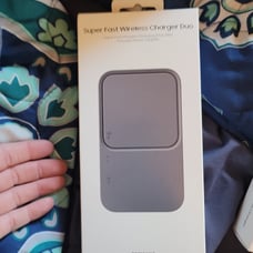 Samsung super fast wireless duo charger