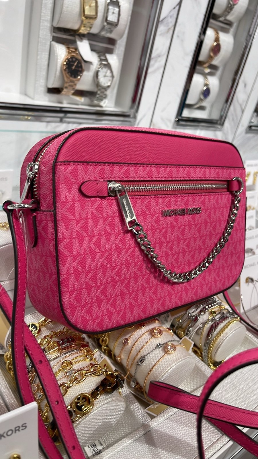 Michael Kors Jet Set Large Signature Logo Chain Crossbody Bag Dragonfruit NWT