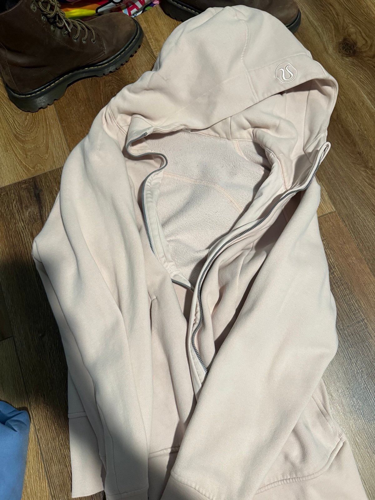 Lululemon light pink zip up hoodie