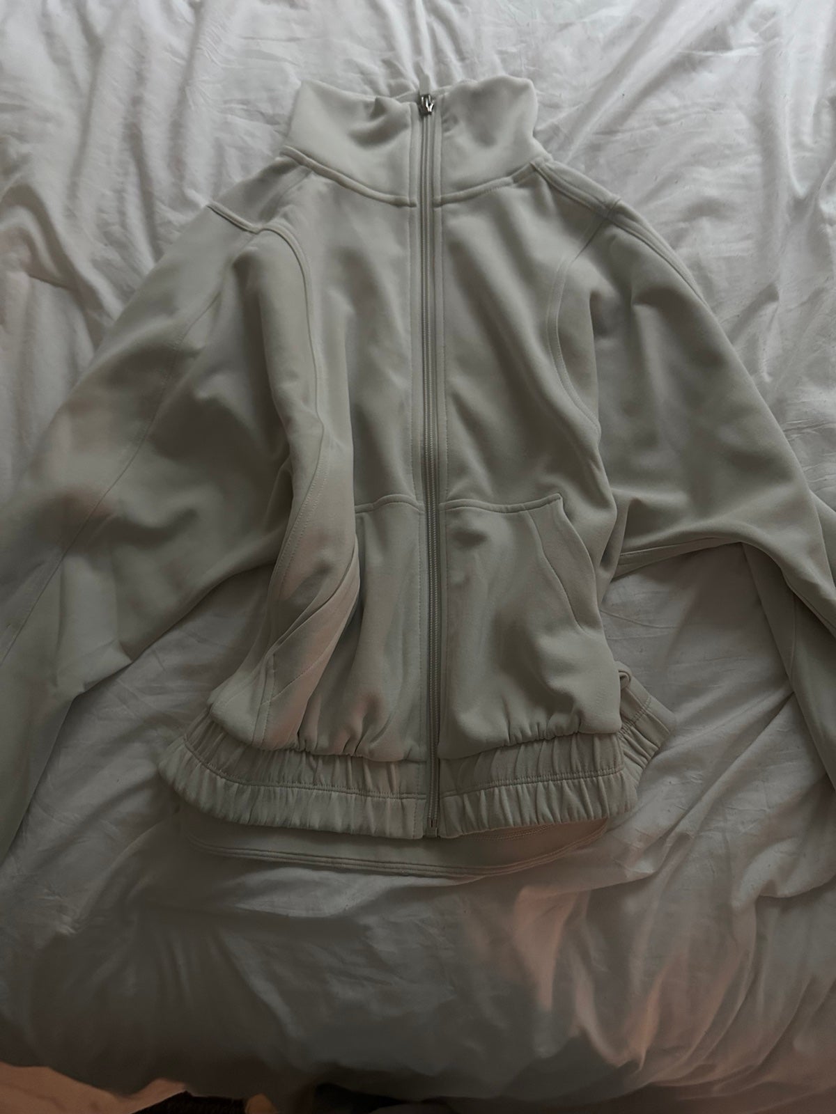 Lululemon bone brushed softstreme funnel sweatshirt