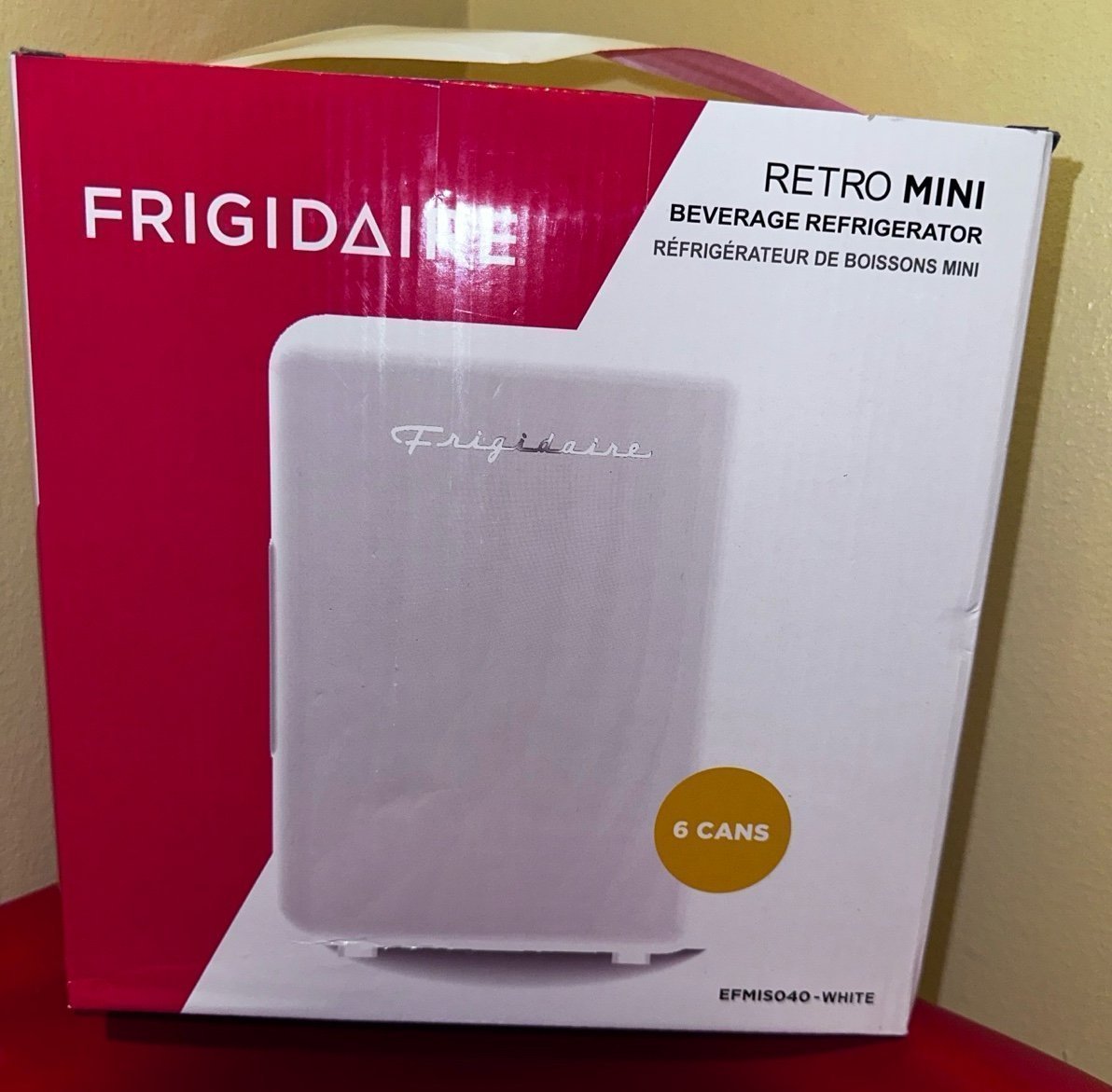 NEW Never Opened Frigidaire Retro Mini Refrigerator