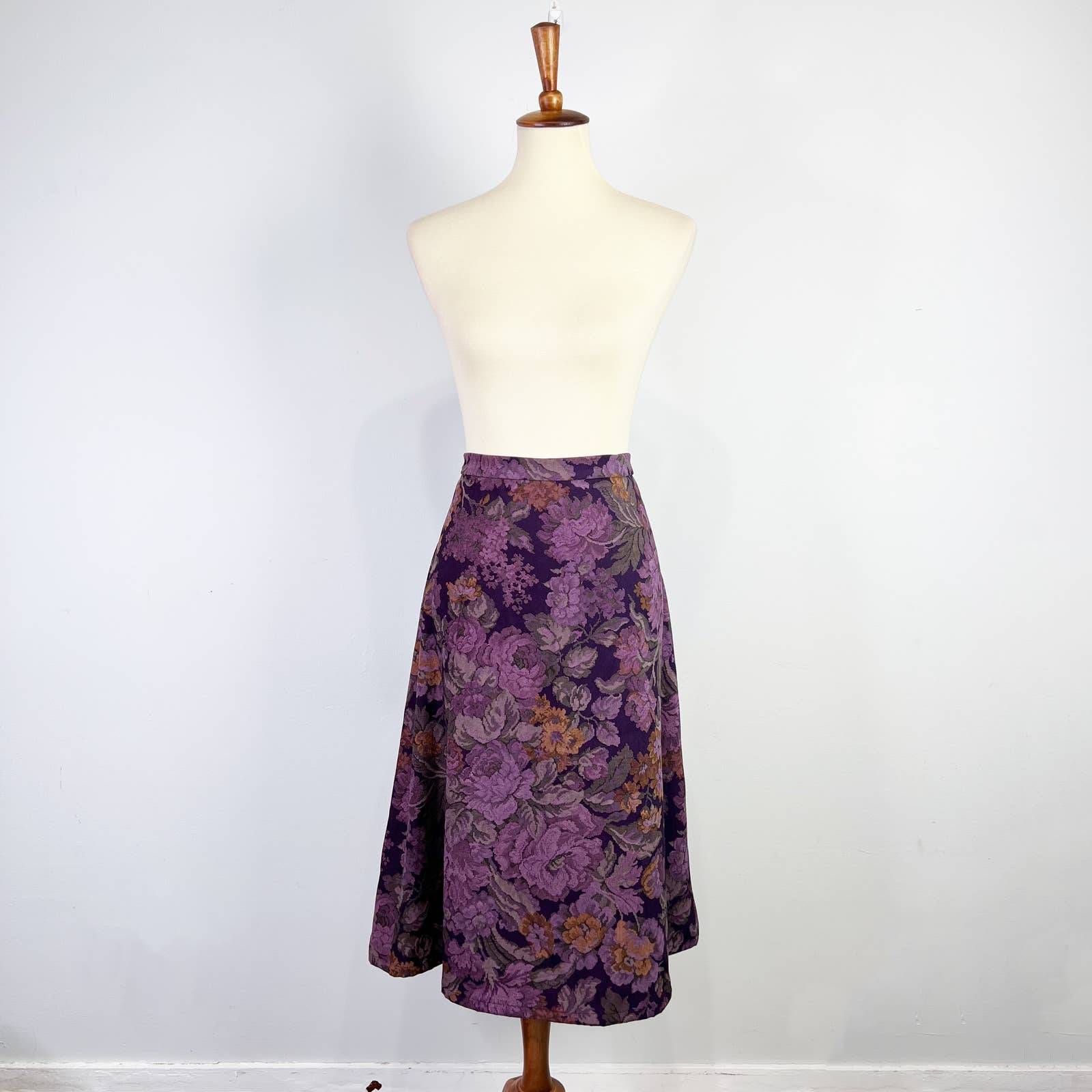 Vintage K Studio purple floral midi skirt Size M/L