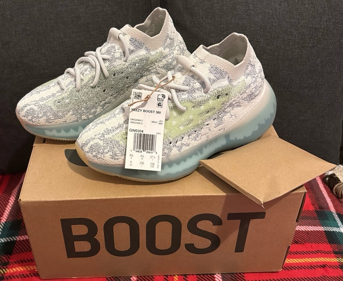 Adidas Yeezy Boost 380 Alien Blue