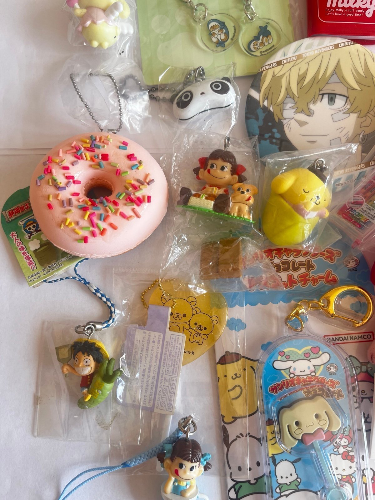 Mystery Trinkets Bundle Of 5
