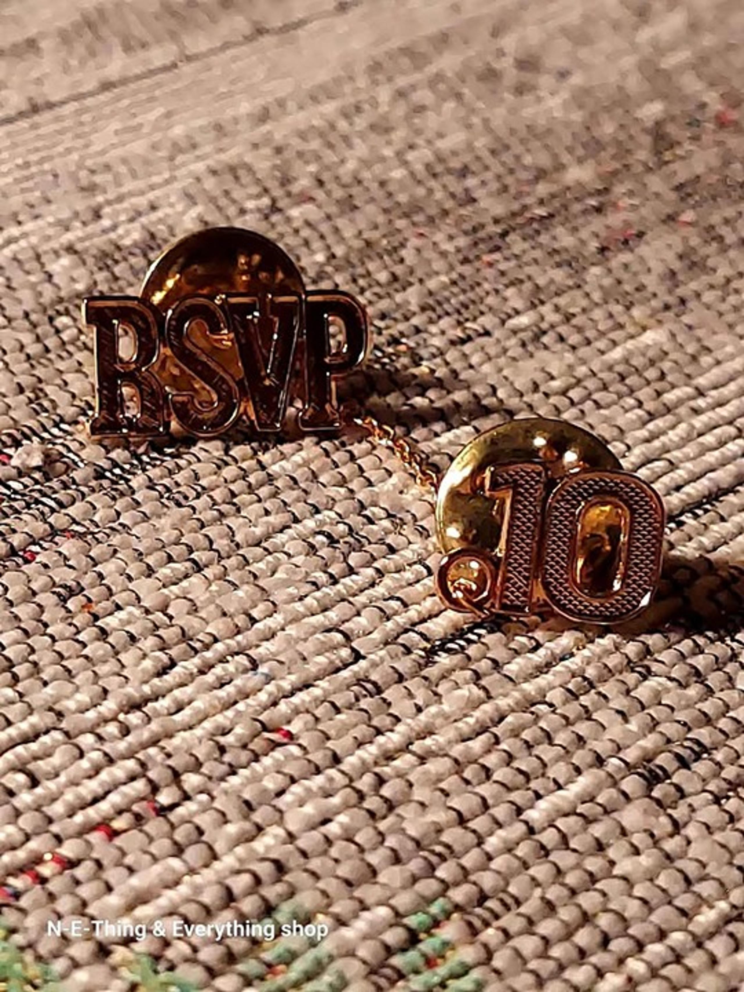 Vintage RSVP 10 Two Piece Lapel Pin