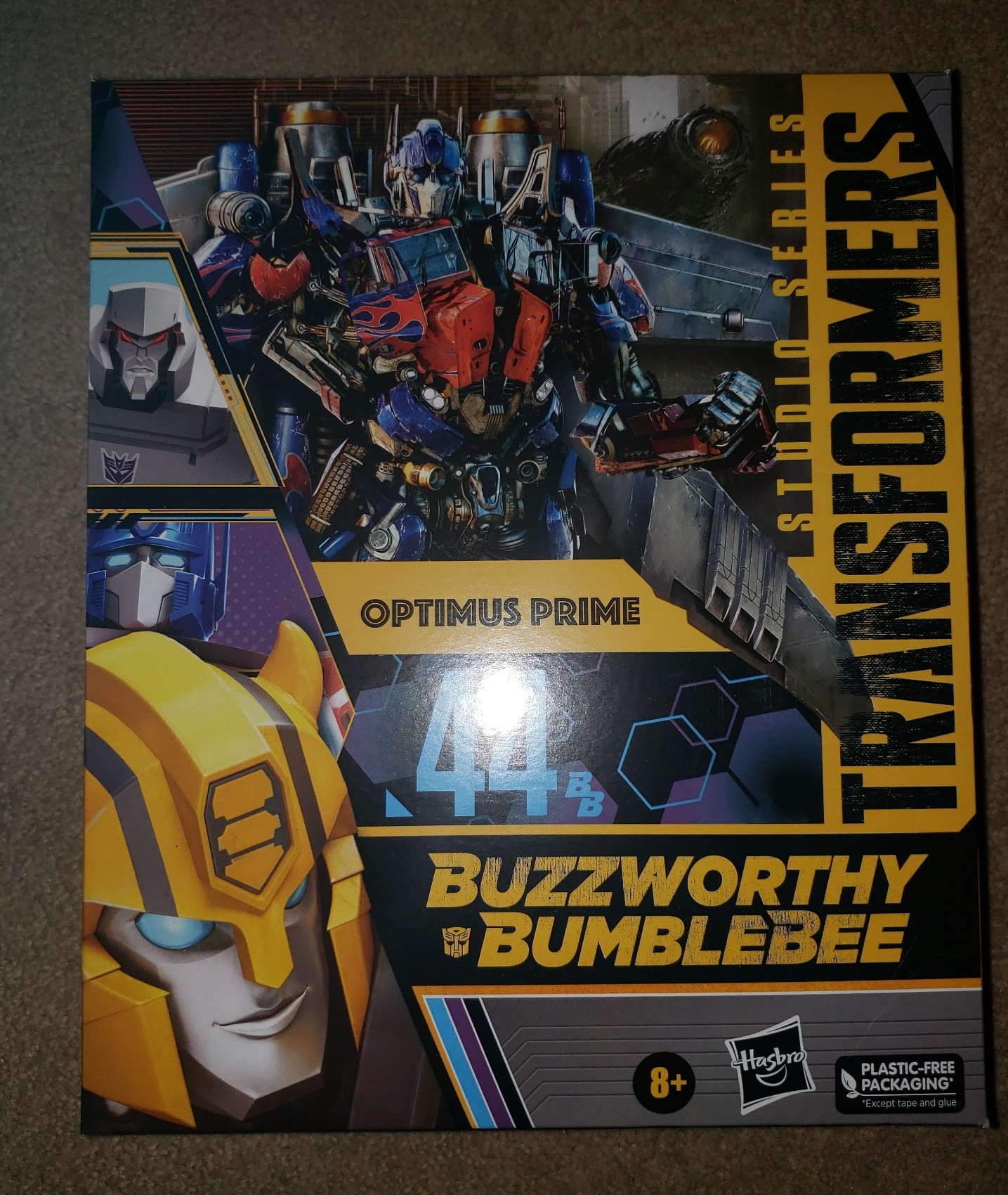 Hasbro Transformers Generations Dark of the Moon Generation Studio Series 44 Optimus Prime