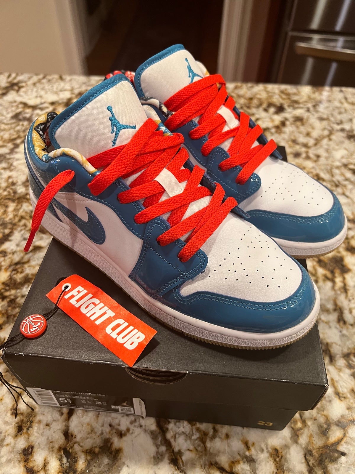 Nike buy Air Jordan 1 Low SE GS Size 5.5