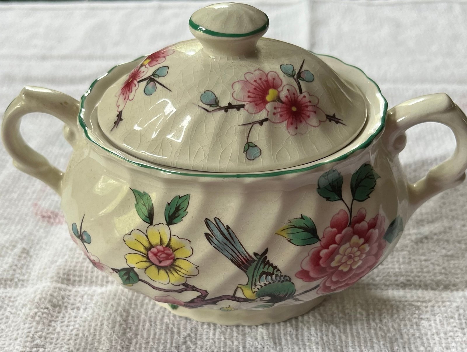 Vintage OLD FOLEY James Kent ltd chinese rose pattern vintage sugar bowl/