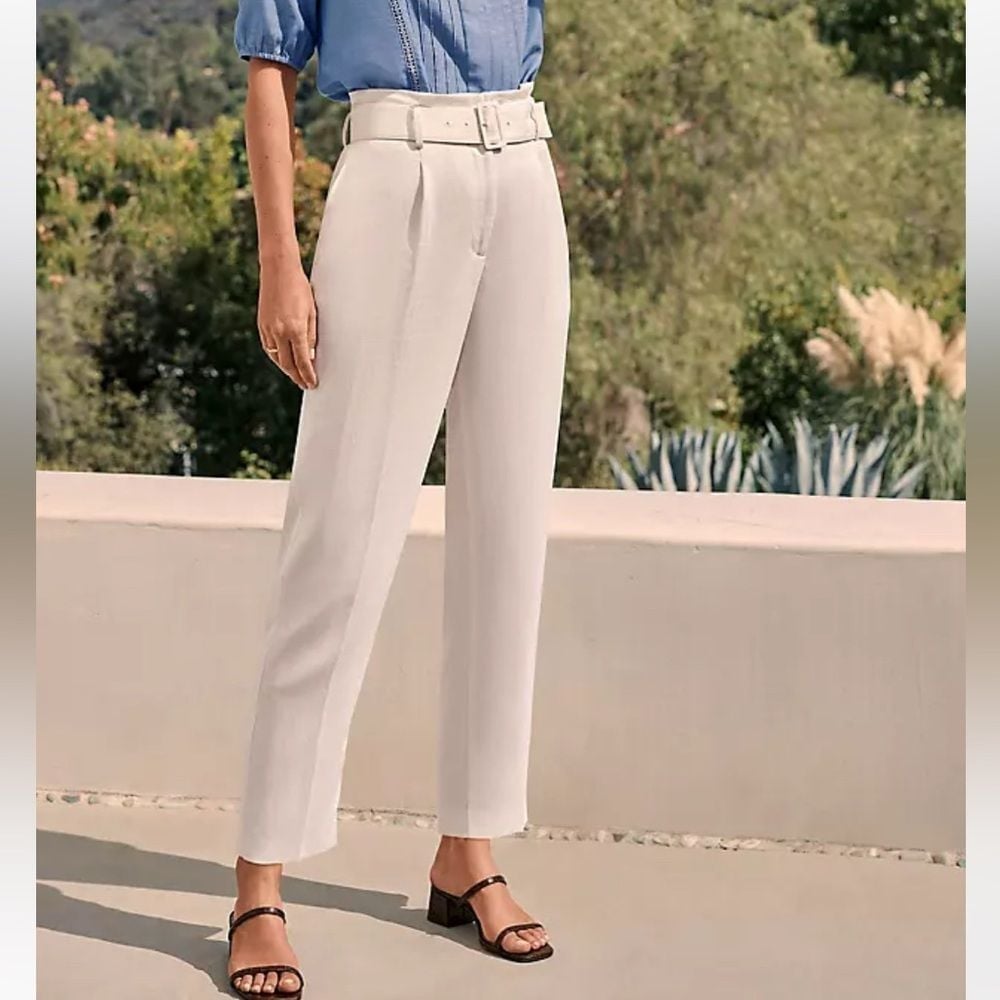 NWOT Ann Taylor The Belted Taper Pant In Cream 602123 Size 16